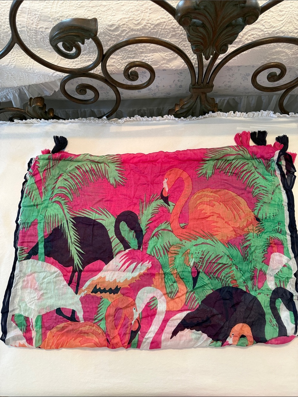 crown & ivy Pink Flamingo Tropical Print Scarf Wrap